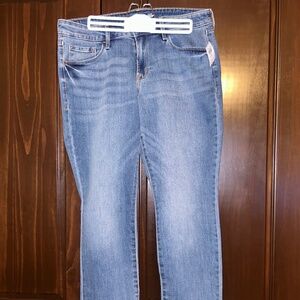 NEW Women’s Old Navy MID-rise power slim straight jeans